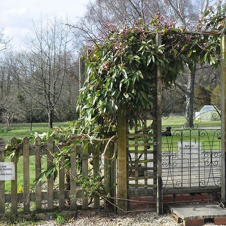 Little Tidebrook Farm Bed & Breakfast Wadhurst Exterior photo